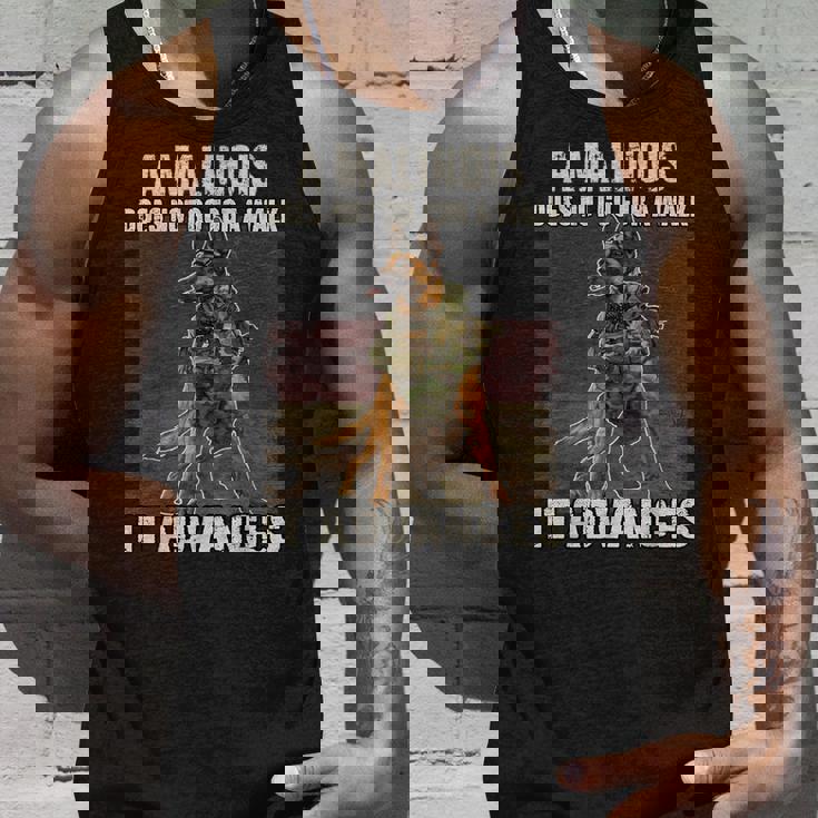 ベルジアン・シェパード・ドッグt（愛人と主人のマリノア用） タンクトップ 彼への贈り物