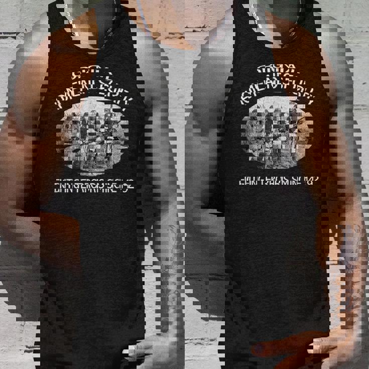 ホームランドセキュリティシャツ。 テロとの戦い。ネイティブアメリカン タンクトップ 彼への贈り物