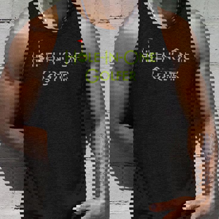 ホールインワンゴルファー グラフィックデザイン ホールインワンゴルフ記念品 Hole In One Golfer タンクトップ 彼への贈り物