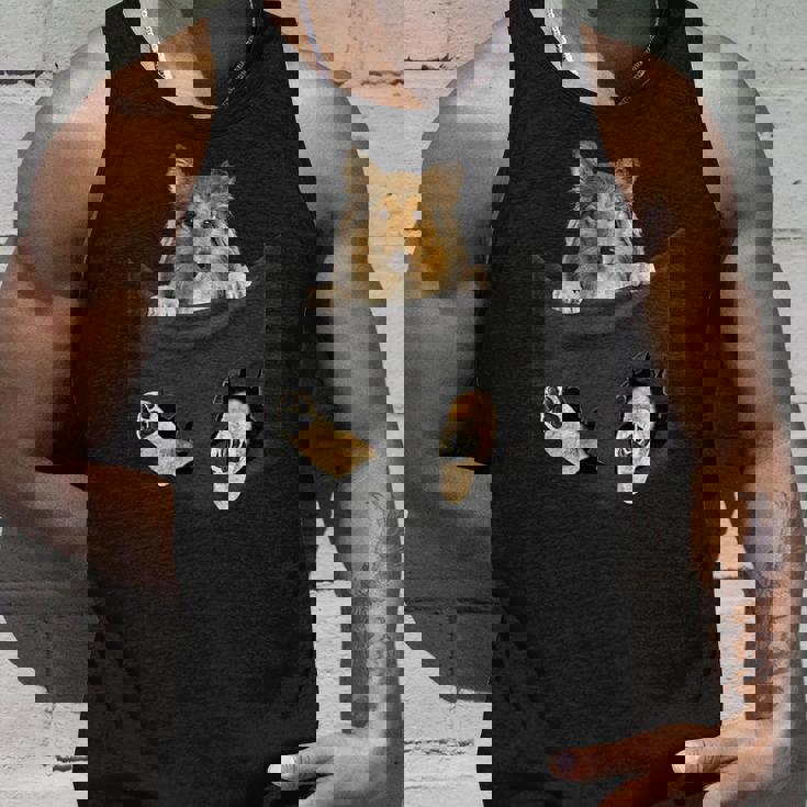 ポケットに入ったセーブルコリー犬、ラフコリーの子犬のぞき見 タンクトップ 彼への贈り物