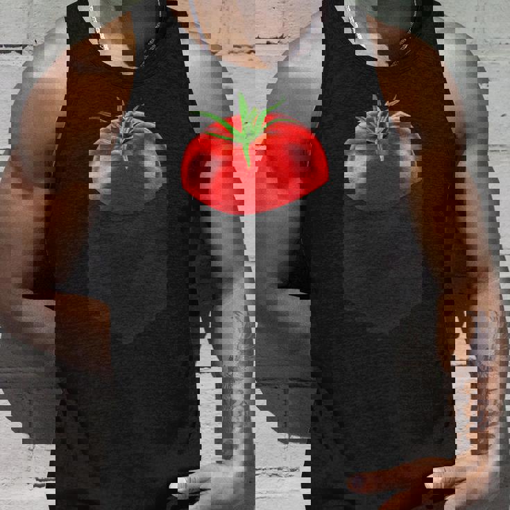 ポケットに入ったトマト、胸に面白いトマト。 タンクトップ 彼への贈り物