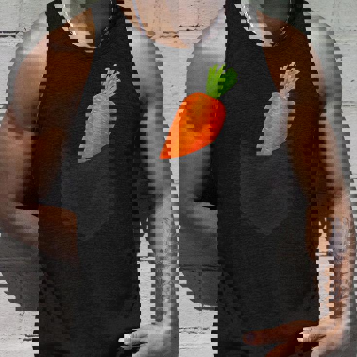 ポケットに入ったニンジン野菜、胸に面白いフルーツニンジン。 タンクトップ 彼への贈り物