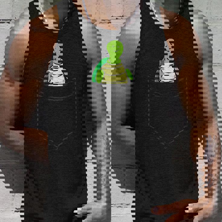 ポケットに入った亀 かわいいポケット ウミガメ タンクトップ 彼への贈り物