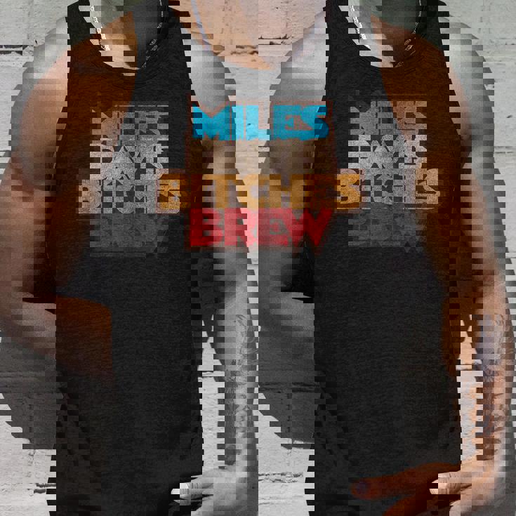 マイルス・デイビス・ビッチズ・ブリュー・ディストレストッド タンクトップ 彼への贈り物