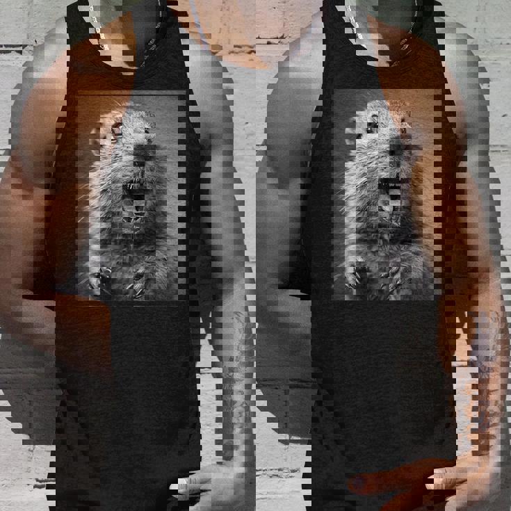 マーモットは生意気に笑う、面白いマーモット タンクトップ 彼への贈り物