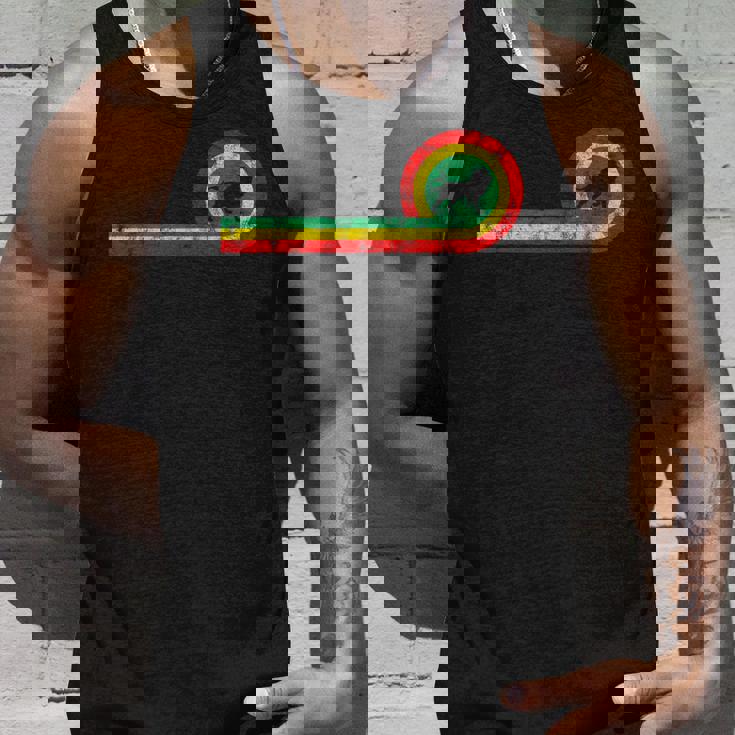 ラスタファリアンカラーのユダのライオン。ラスタとレゲエのファンに。 タンクトップ 彼への贈り物