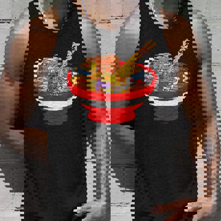 ラーメンを食べる三匹のかわいいカエルのお揃い アニメ恋人 食通 タンクトップ 彼への贈り物