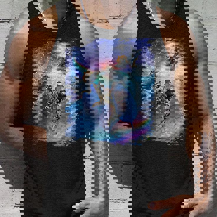 レインボーギャラクシー 宇宙に乗るサメに乗る猫 タンクトップ 彼への贈り物