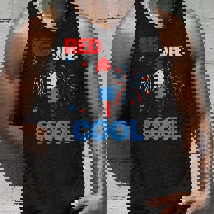 レッド ホワイト クールなアメリカ国旗 アイスキャンディー 面白い 7月4日 タンクトップ 彼への贈り物