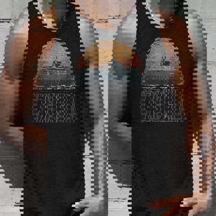 レトロ チェコ 風景 ヴィンテージ お土産 タンクトップ 彼への贈り物