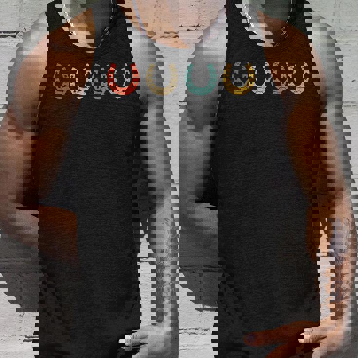 レトロ 蹄鉄 トリミング 馬蹄 蹄鉄 蹄鉄 狩猟 タンクトップ 彼への贈り物