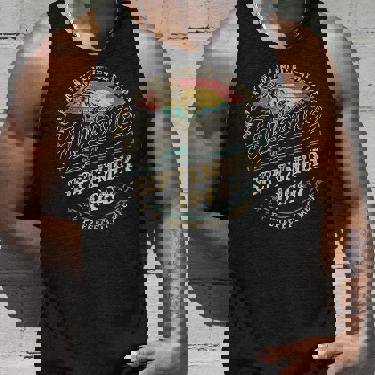 レトロな77歳の男性向けギフト 1948年9月77歳 タンクトップ 彼への贈り物