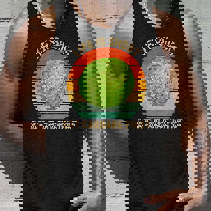 レトロ生活は短い。キャベツはじめてのキャベツ料理好き タンクトップ 彼への贈り物