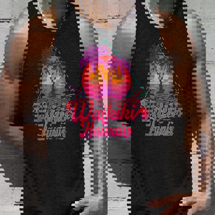 ワイキキ ビーチ バケーション ハワイ サーフ サンセット サーファー レトロ 80年代 タンクトップ 彼への贈り物