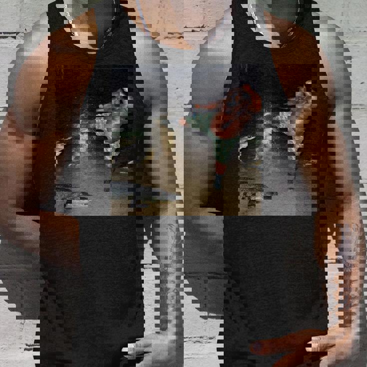 ワニを蹴る男 タンクトップ 彼への贈り物