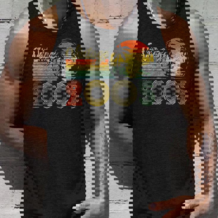 ヴィンテージ 2005 Born In 2005 20歳の誕生日プレゼント 20歳 タンクトップ 彼への贈り物