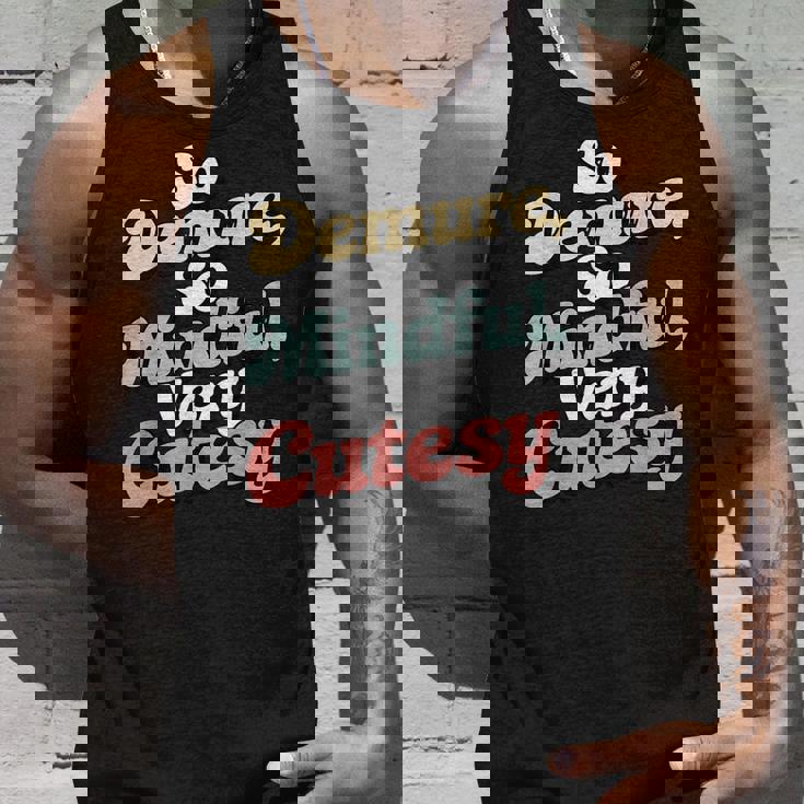 ヴィンテージ とても控えめで、とてもマインドフルで、とてもキュートでレトロな控えめなピンク。 タンクトップ 彼への贈り物