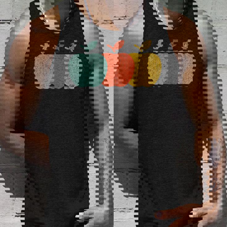 ヴィンテージ りんご フルーツ りんご デザイン タンクトップ 彼への贈り物