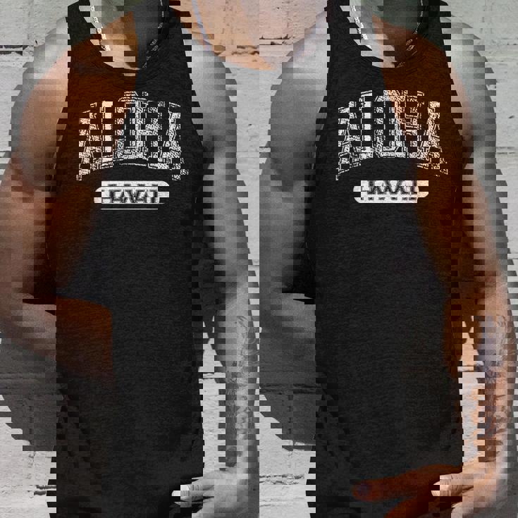 ヴィンテージ アロハ ハワイ ハワイ バーシティ テキスト 大学 フォント タンクトップ 彼への贈り物