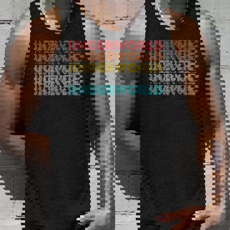 ヴィンテージ レトロ アンダーワールド タンクトップ 彼への贈り物