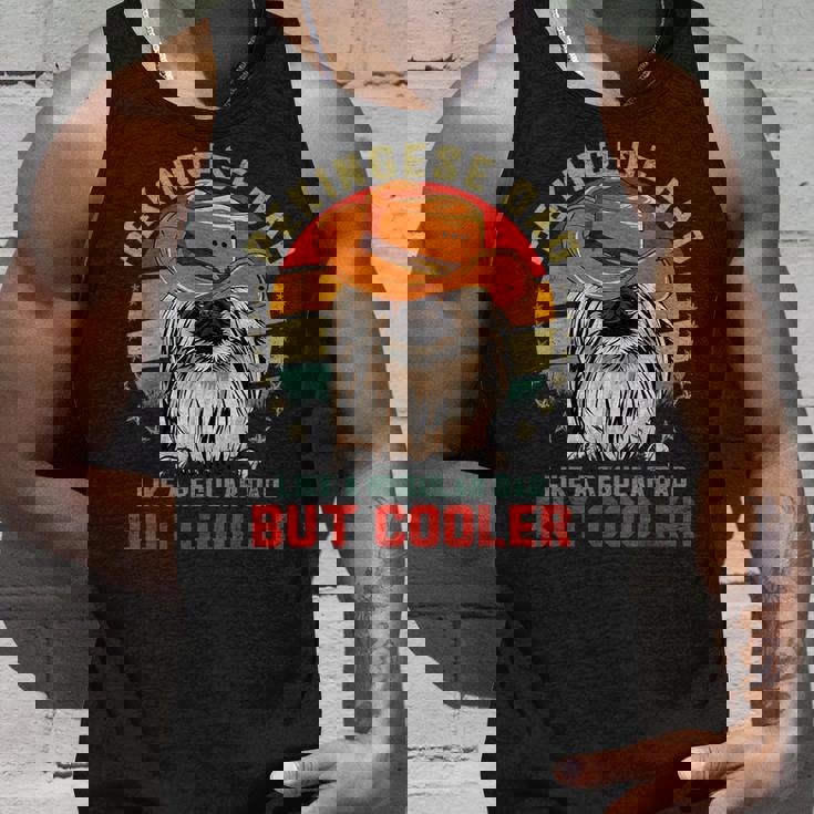 ヴィンテージ レトロ ペキニーズパパ Like Regular Dad But Cooler タンクトップ 彼への贈り物