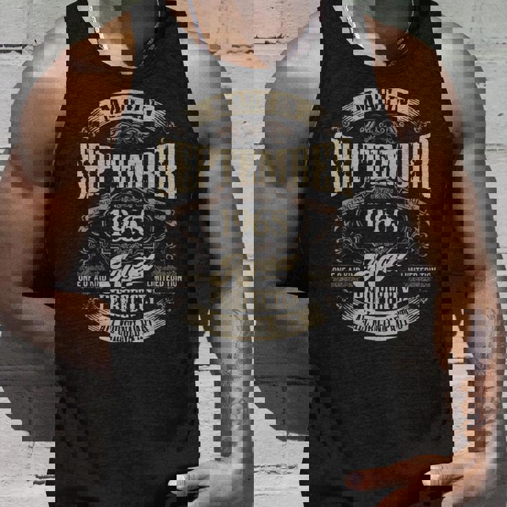 ヴィンテージ還暦祝い 1965年9月生まれ 60歳 タンクトップ 彼への贈り物