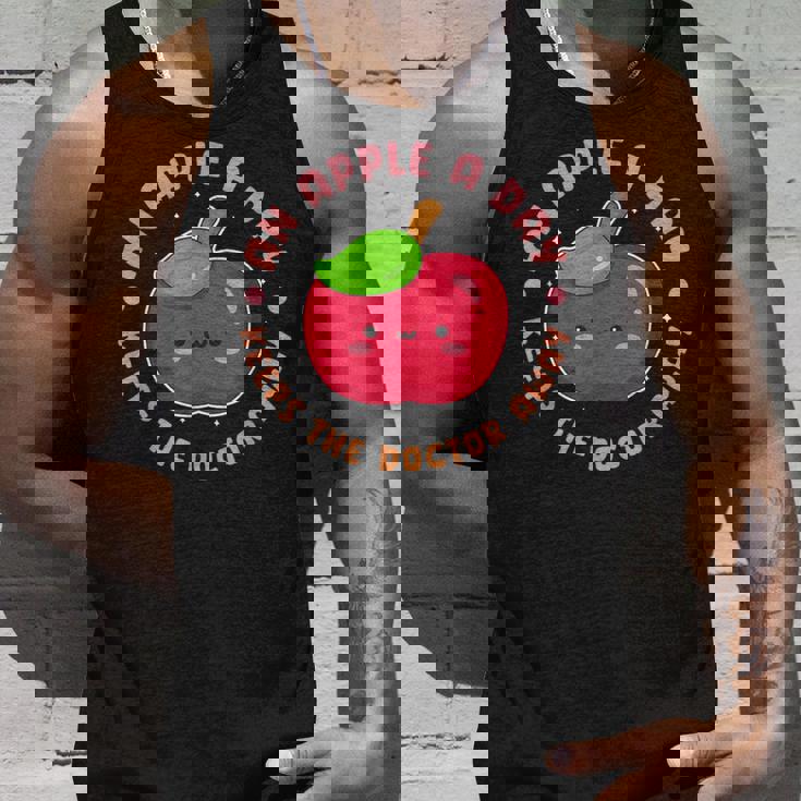 一日のリンゴは医者を遠ざけます タンクトップ 彼への贈り物