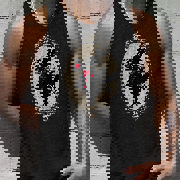 不思議の国のアリス ホワイトラビット ビンテージブック デザイン タンクトップ 彼への贈り物