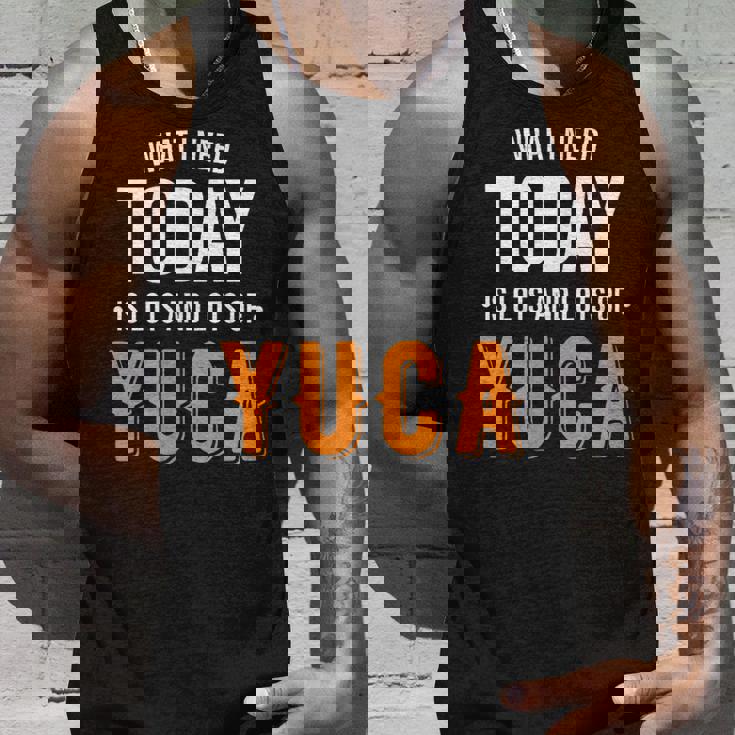 今日はたくさんのユカが必要だ-面白いユカ タンクトップ 彼への贈り物