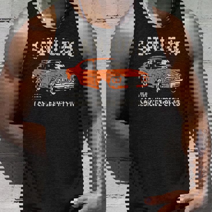 傘寿祝い 車好き お父さん 男性 クラシックカー 80歳 Classic Never Gets Old タンクトップ 彼への贈り物