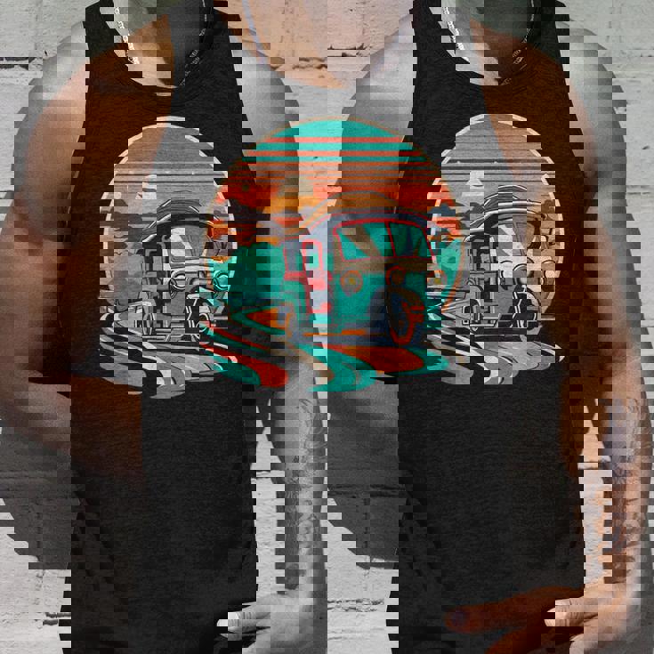 前景にアジアのトゥクトゥク タンクトップ 彼への贈り物