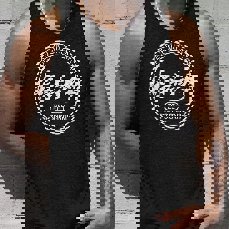 北朝鮮 ビール テドンガン ピョンヤン 金正恩 酒飲み タンクトップ 彼への贈り物