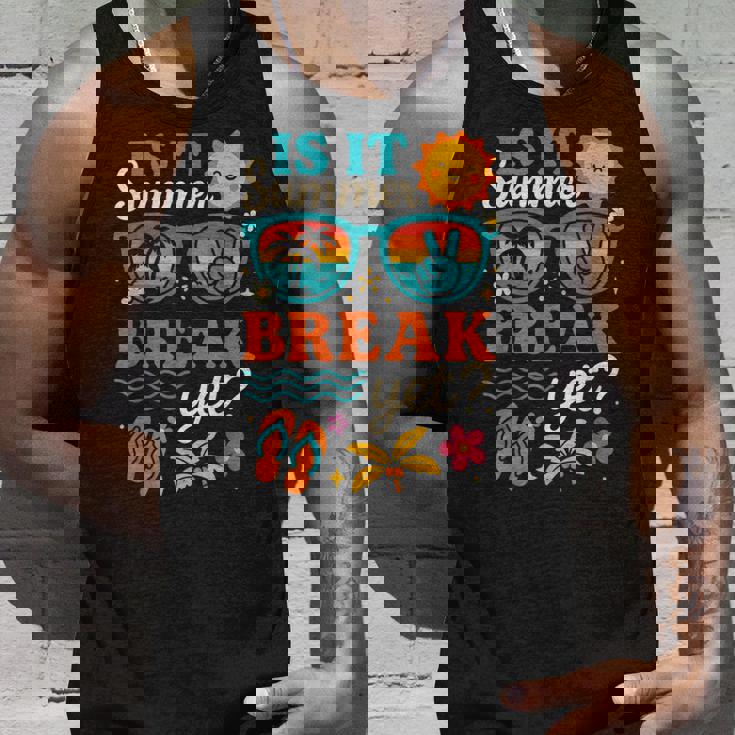 夏休みなのに、学校教師休暇の最終日 タンクトップ 彼への贈り物