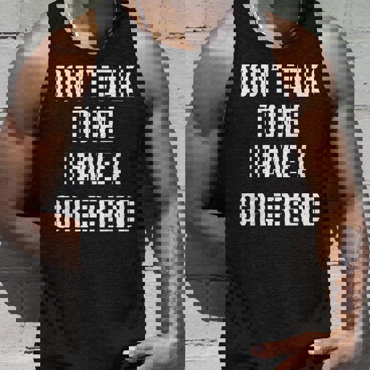 嫉妬深い彼女私に話しかけないでください私には彼女がいます タンクトップ 彼への贈り物