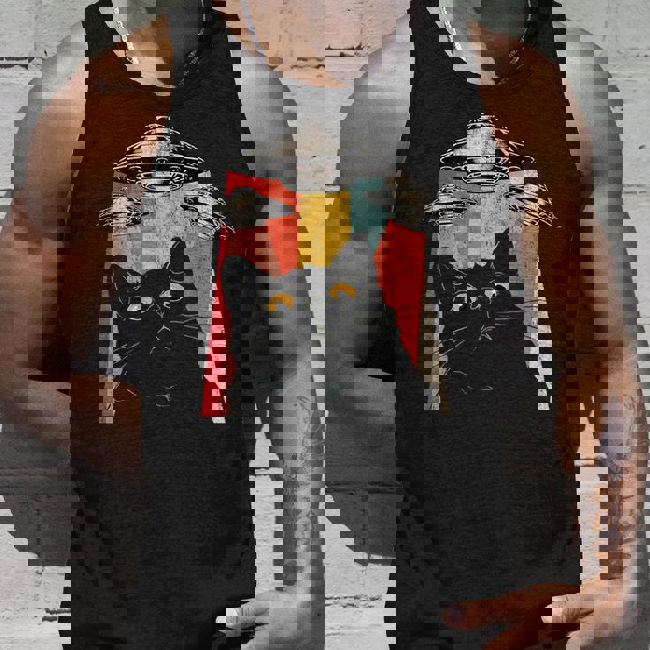 宇宙船 宇宙人 猫 Ufo 黒猫 面白い タンクトップ 彼への贈り物