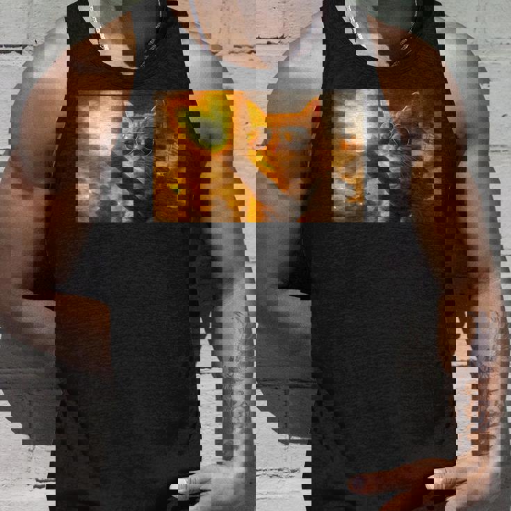 戦車砲身に猫と戦う愛国的な銃の権利 プロガン タンクトップ 彼への贈り物