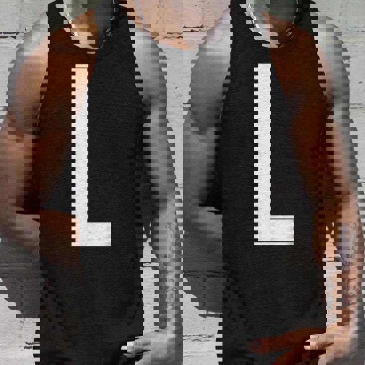 文字l アルファベットモノグラム イニシャル タンクトップ 彼への贈り物