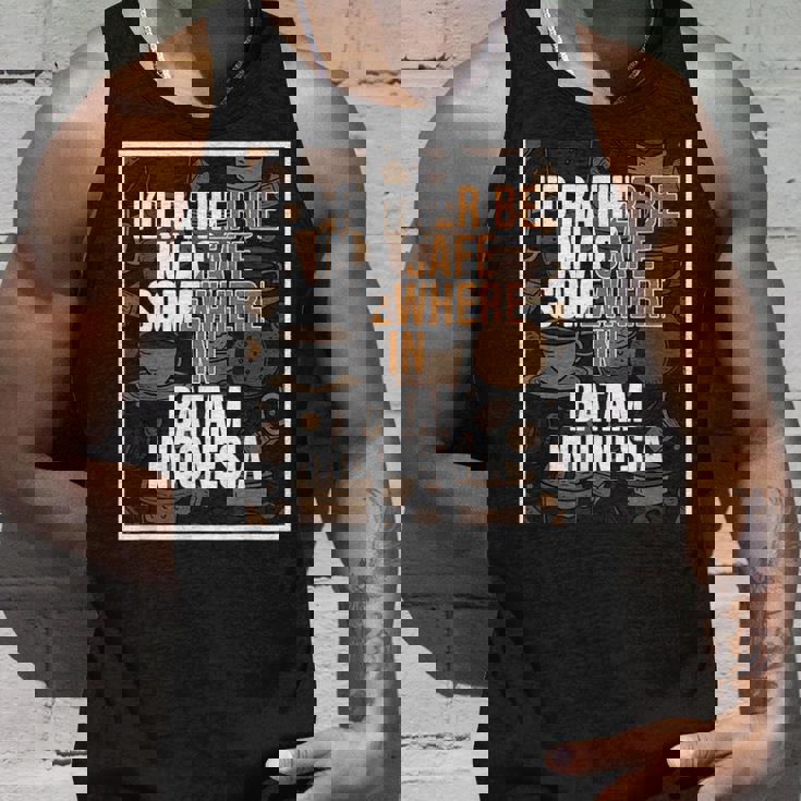 旅行とコーヒー愛好家 バタムインドネシア タンクトップ 彼への贈り物