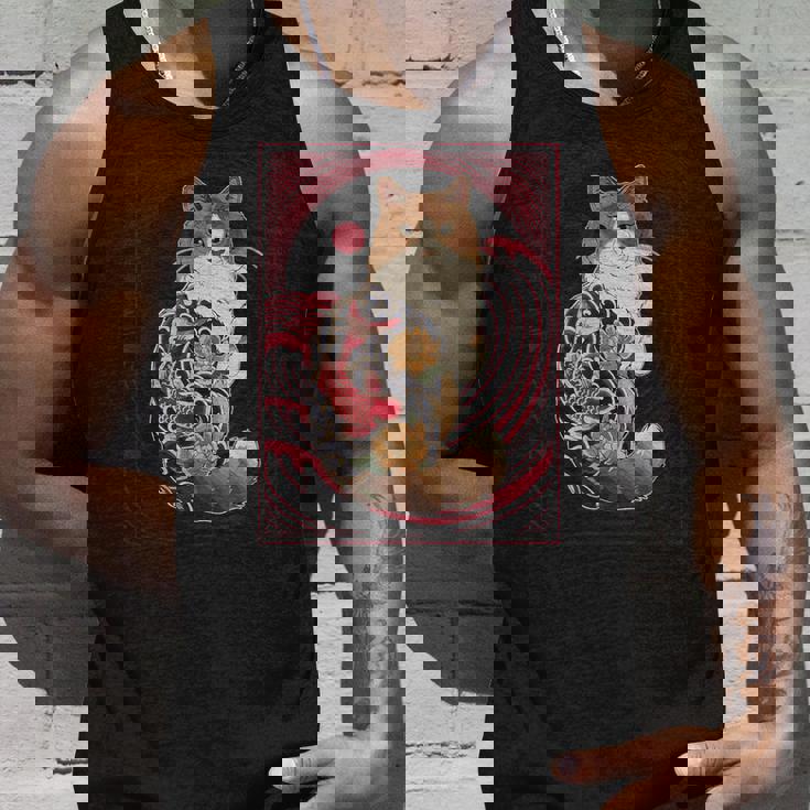 日本の鯉タトゥー猫アート美的ヴィンテージライジングサン タンクトップ 彼への贈り物