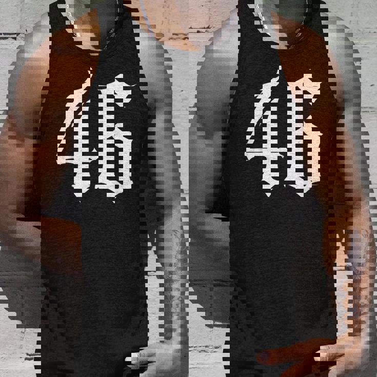 旧英数字 46 46 タンクトップ 彼への贈り物