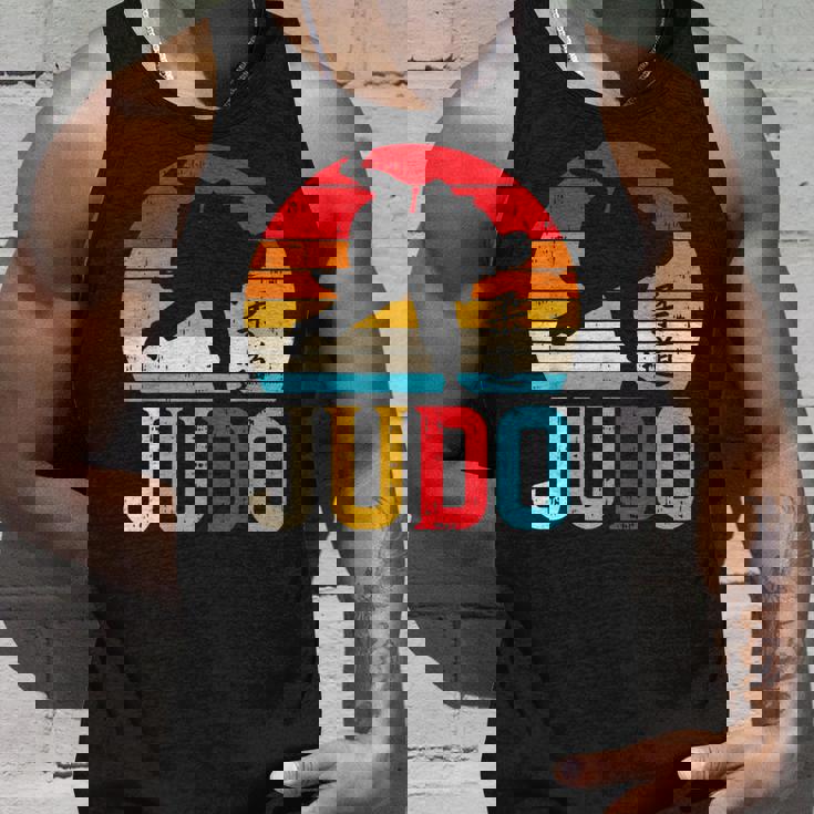 柔道投げ レトロ 日本の格闘技 柔道家 ファイター ギフト タンクトップ 彼への贈り物