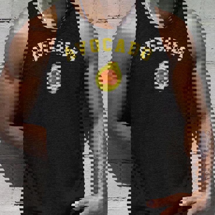 楽しいアボカドの面白いカレッジチームロゴ 英語の言葉 タンクトップ 彼への贈り物