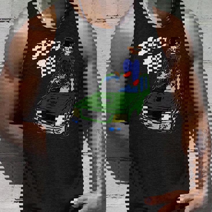 横転した車の屋根を板金するようす タンクトップ 彼への贈り物