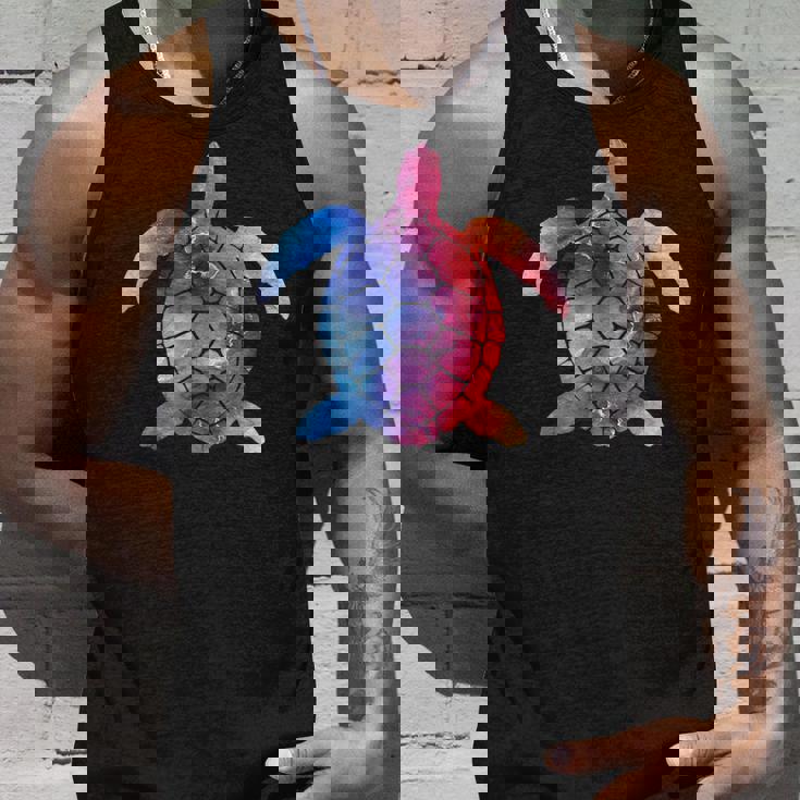 水彩画のようなウミガメのシルエット タンクトップ 彼への贈り物