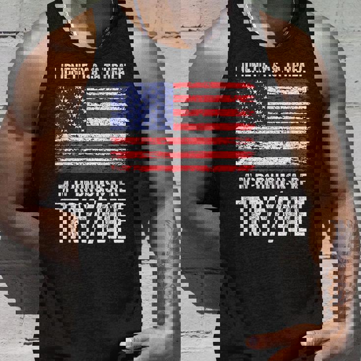 私が脅威だと判断した私の代名詞を試してみる私 タンクトップ 彼への贈り物