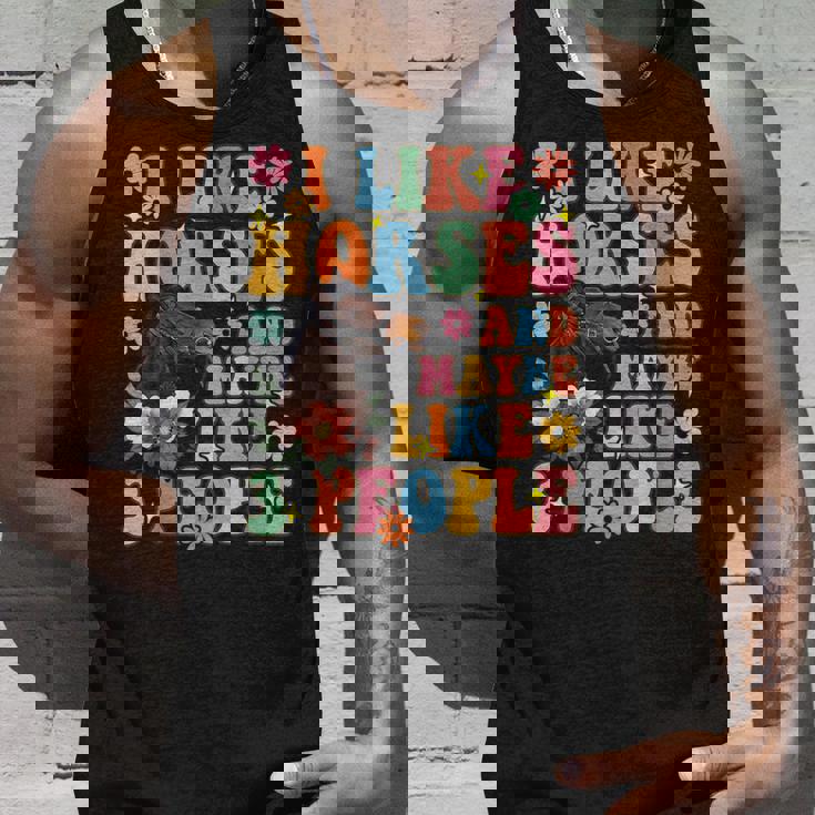 私は馬と3人が好きグルーヴィーな乗馬乗馬ライダー タンクトップ 彼への贈り物