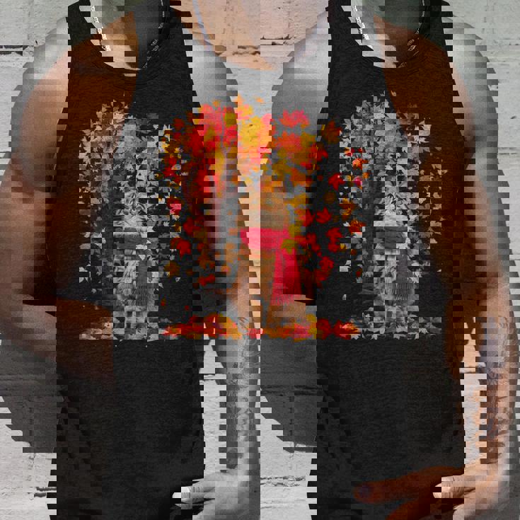 秋 猫 赤いスカーフ 紅葉 かわいい 猫 ママ 滝 タンクトップ 彼への贈り物