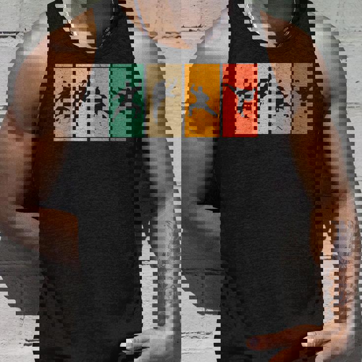 空手戦闘機シルエット空手 タンクトップ 彼への贈り物