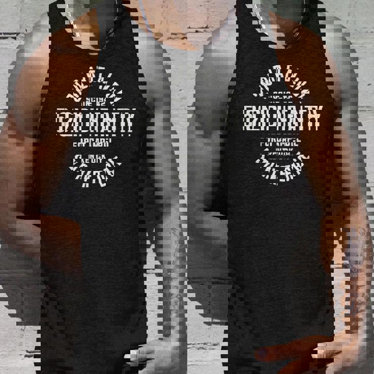 第2大隊 第502歩兵 フォートキャンベル ケンタッキー退役軍人 タンクトップ 彼への贈り物