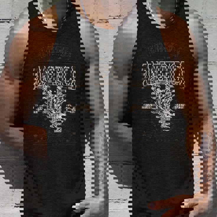 米国 アメリカン イーグル アメリカ国旗 パトリオット Usa メンズ ホワイト タンクトップ 彼への贈り物